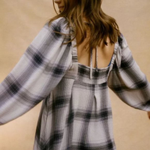 UO Lachlan Flannel Smocked Mini Dress - Picture 2 of 7